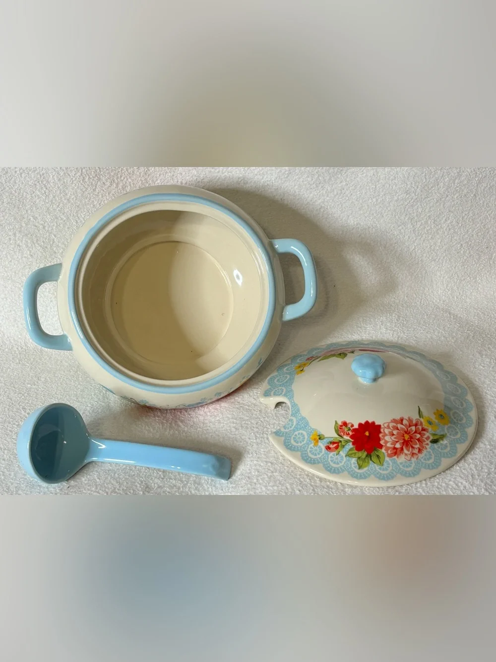 The Pioneer Woman Cream Ceramic Piece with Blue Logo